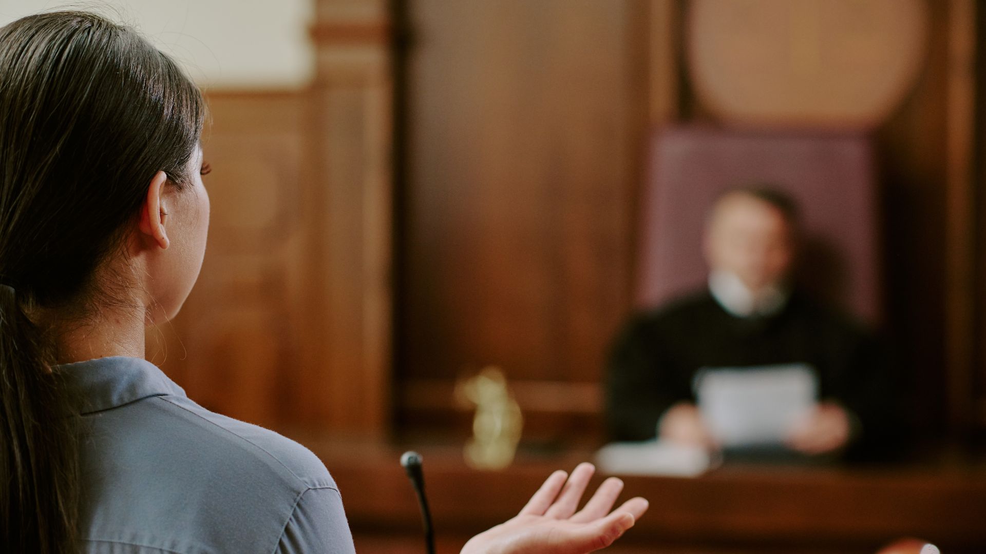 Kto to jest oskarżyciel posiłkowy i jakie ma uprawnienia w procesie karnym?